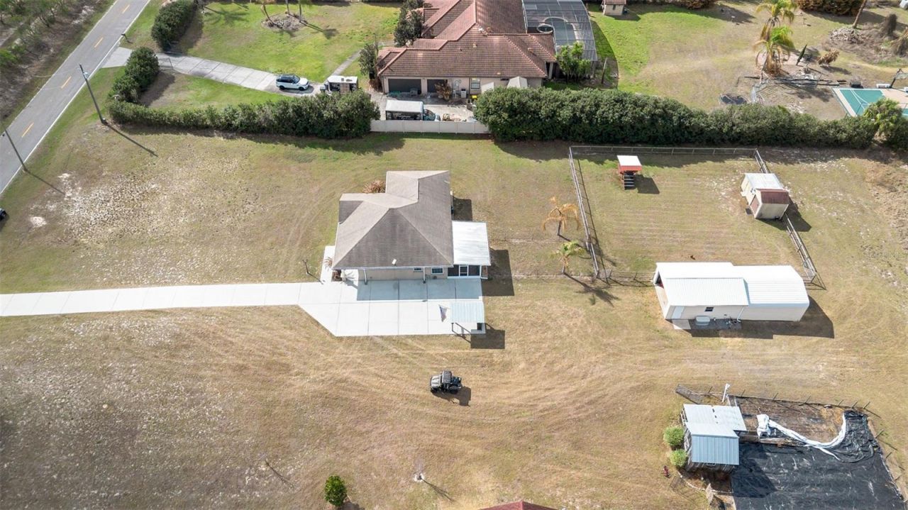 12647 Sweet Hill Road , Polk City, FL 33868 Photo