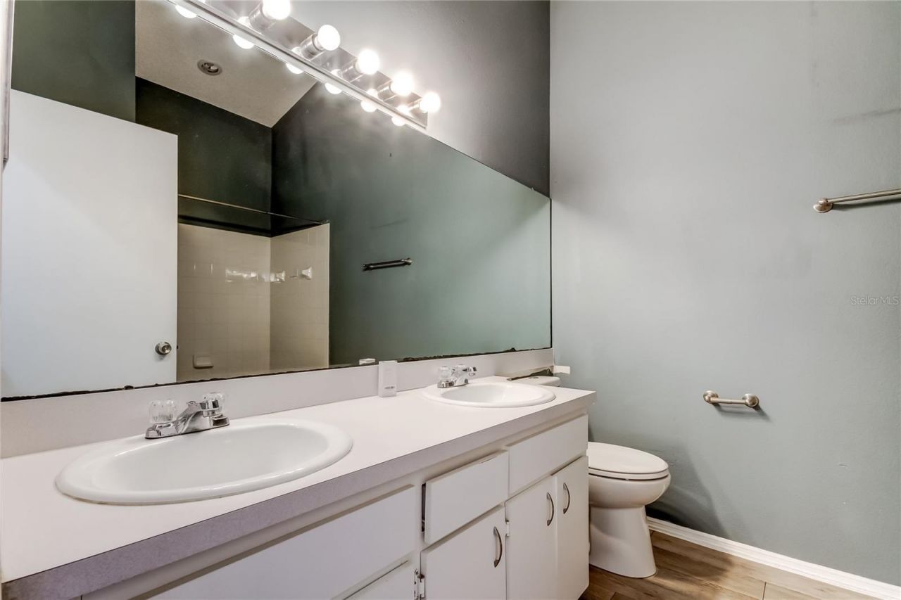 6318 Bayside Key Drive, Tampa, FL 33615 Photo