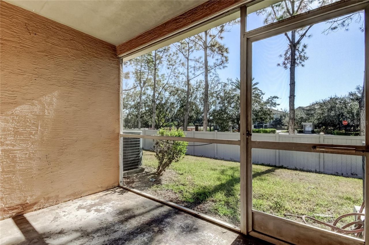 6318 Bayside Key Drive, Tampa, FL 33615 Photo