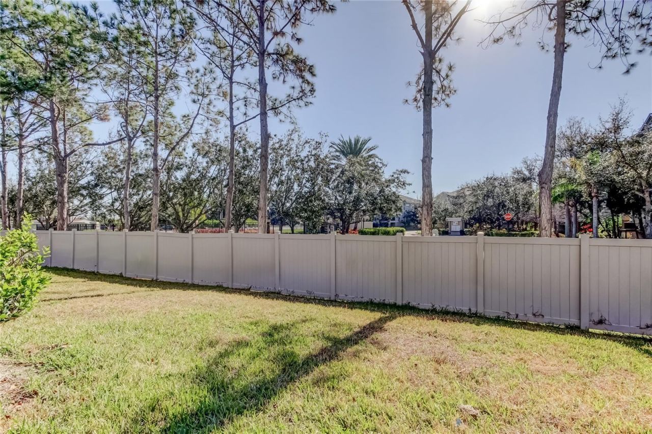 6318 Bayside Key Drive, Tampa, FL 33615 Photo