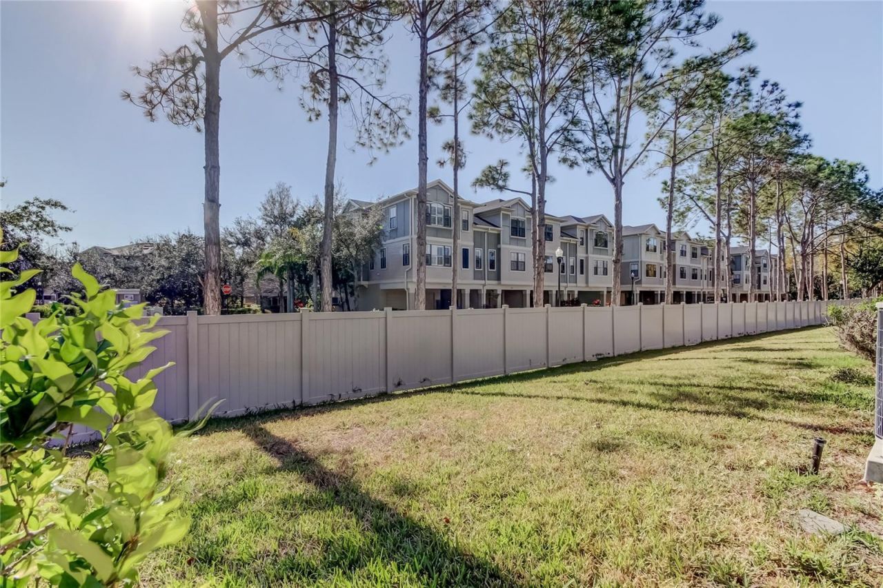 6318 Bayside Key Drive, Tampa, FL 33615 Photo