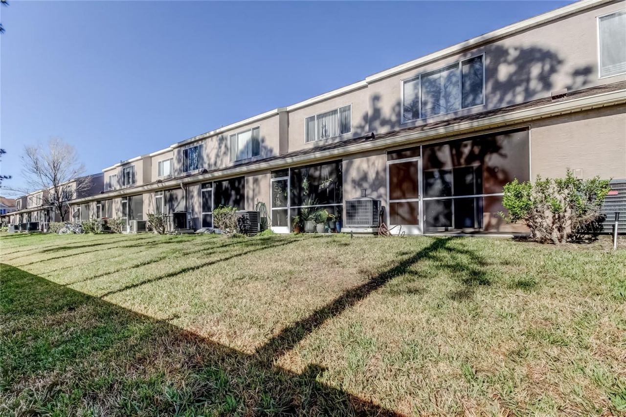 6318 Bayside Key Drive, Tampa, FL 33615 Photo