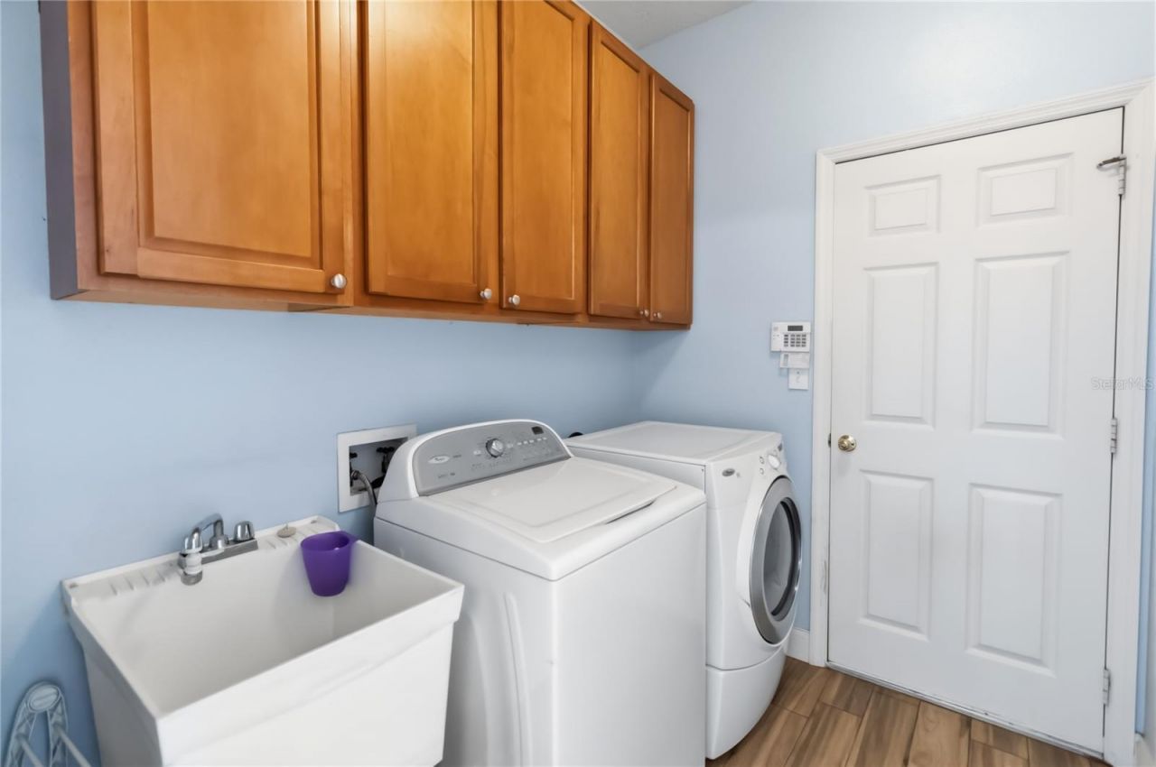 439 Victoria Hills Drive , Deland, FL 32724 Photo