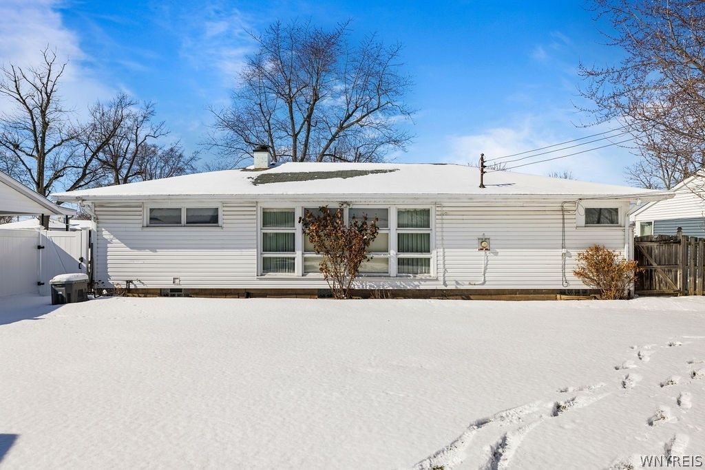 569 Woodstock Avenue, Tonawanda, NY 14150 Main Photo