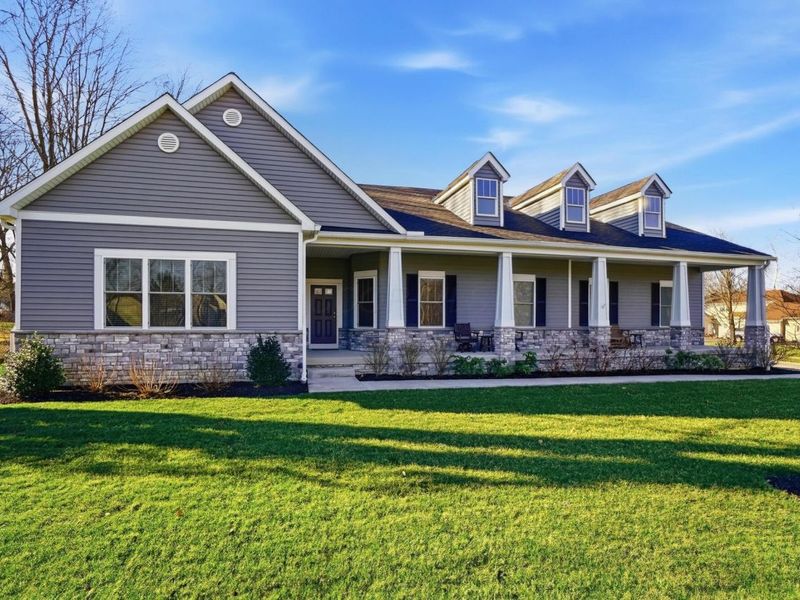 124 Mainsail Drive, Westerville, OH 43081 Photo 2