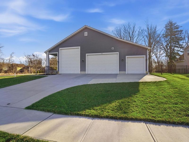 124 Mainsail Drive, Westerville, OH 43081 Photo 4