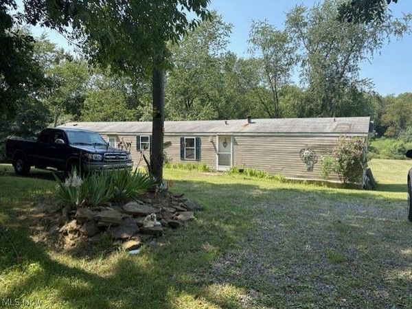 942 Township Rd 199, Bloomingdale, OH 43910