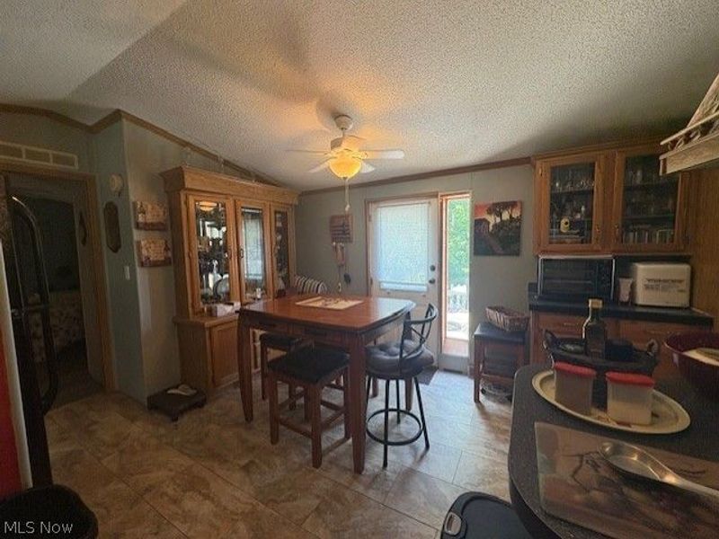 942 Township Rd 199, Bloomingdale, OH 43910 Photo 12