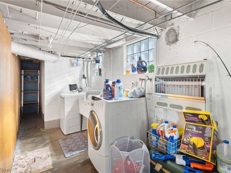 832 Buena Vista Boulevard, Steubenville, OH 43952 Photo 22