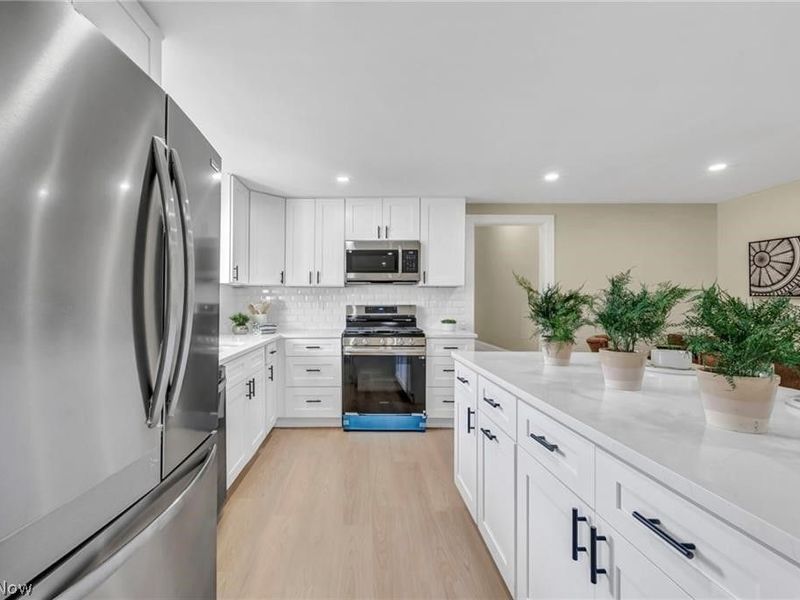 34918 Chestnut Ridge Road, North Ridgeville, OH 44039 Photo 9