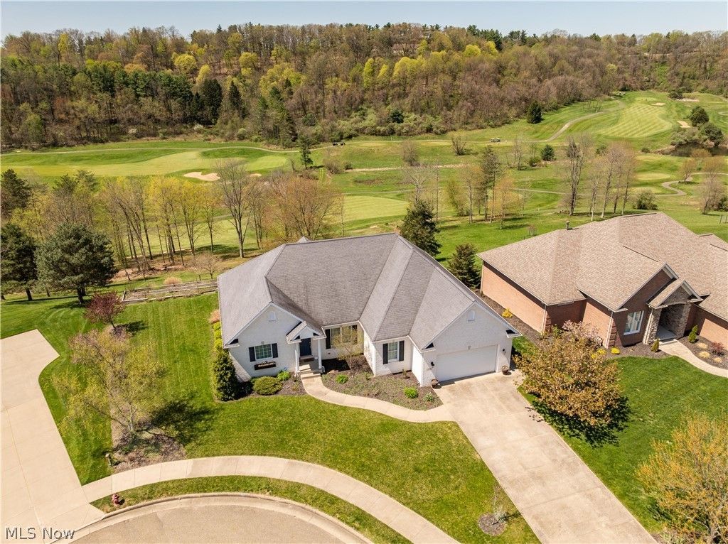 520 Pga Boulevard, New Philadelphia, OH 44663