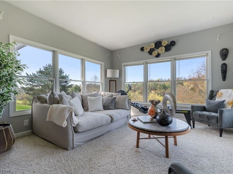 520 Pga Boulevard, New Philadelphia, OH 44663 Photo 17