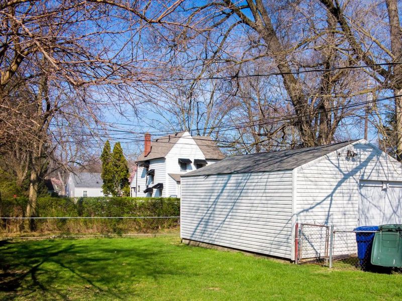 629 N Dawson Avenue , Columbus, OH 43219 Photo 19