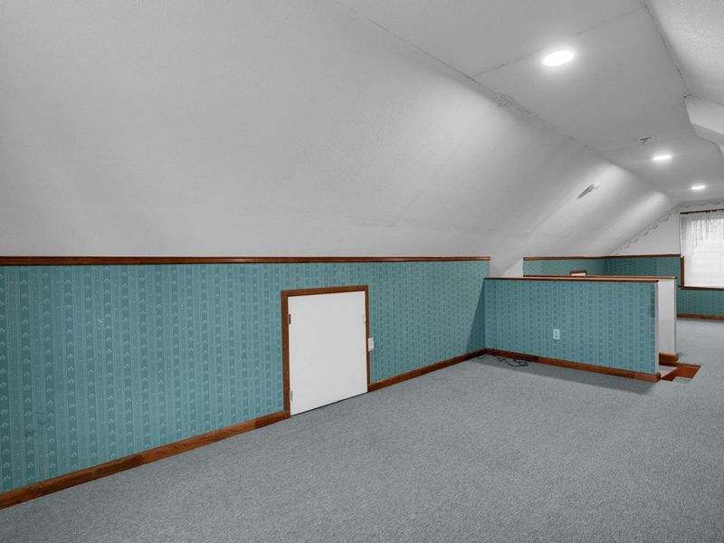 1700 W Main Street, Newark, OH 43055 Photo 24