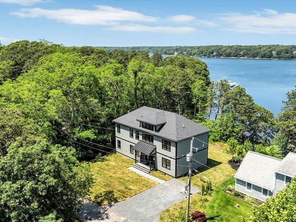 2 Buttercup Lane, Yarmouth, MA 02664