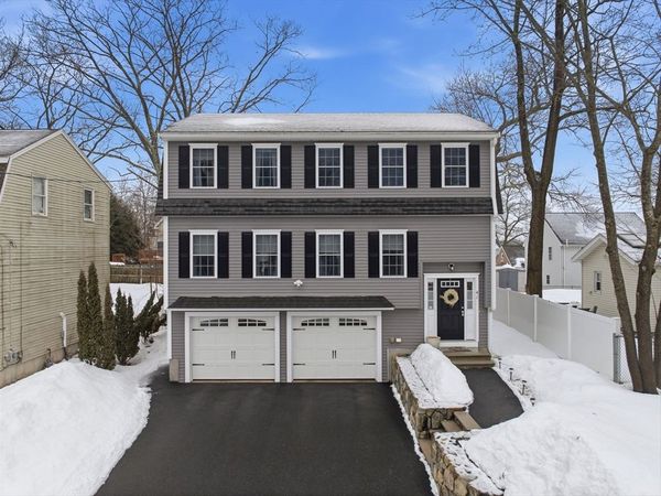 41 Glenvale Ave, Billerica, MA 01821