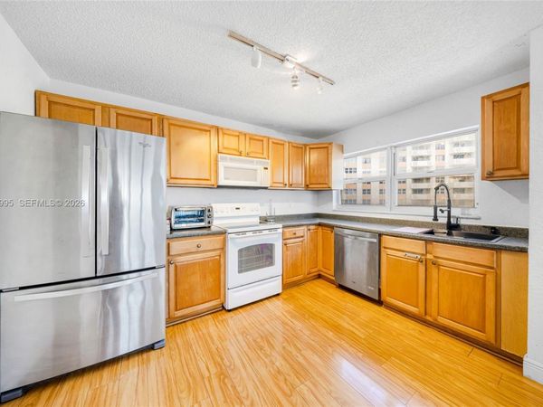 1825 S Ocean Dr , Unit 708, Hallandale Beach, FL 33009