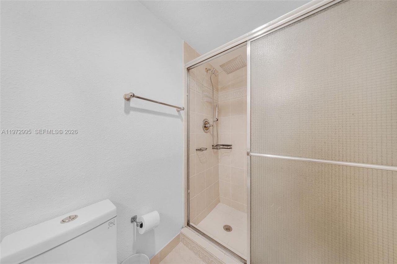 1825 S Ocean Dr , Unit 708, Hallandale Beach, FL 33009 Photo