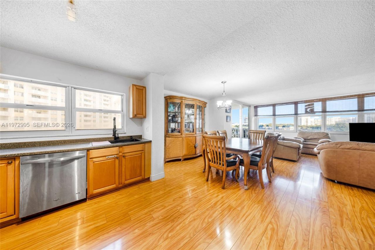 1825 S Ocean Dr , Unit 708, Hallandale Beach, FL 33009 Photo