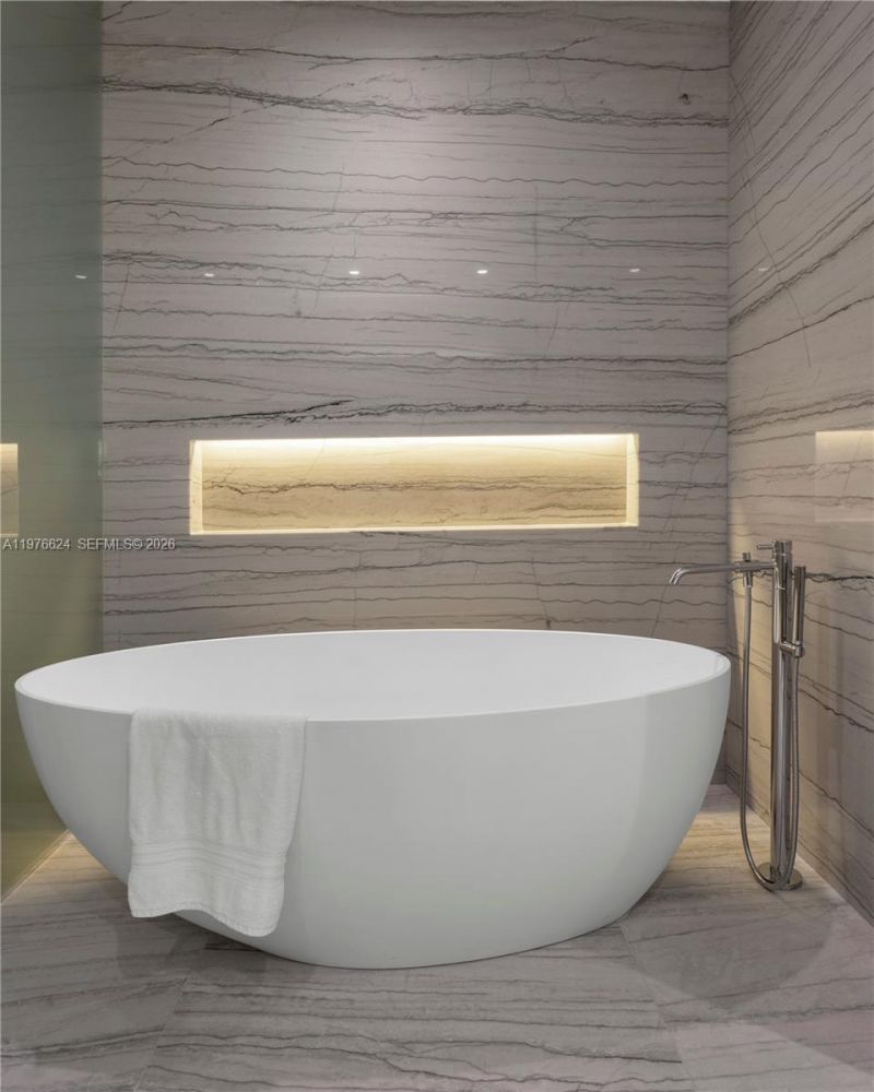 8701 Collins Ave , Unit 604, Miami Beach, FL 33154 Photo