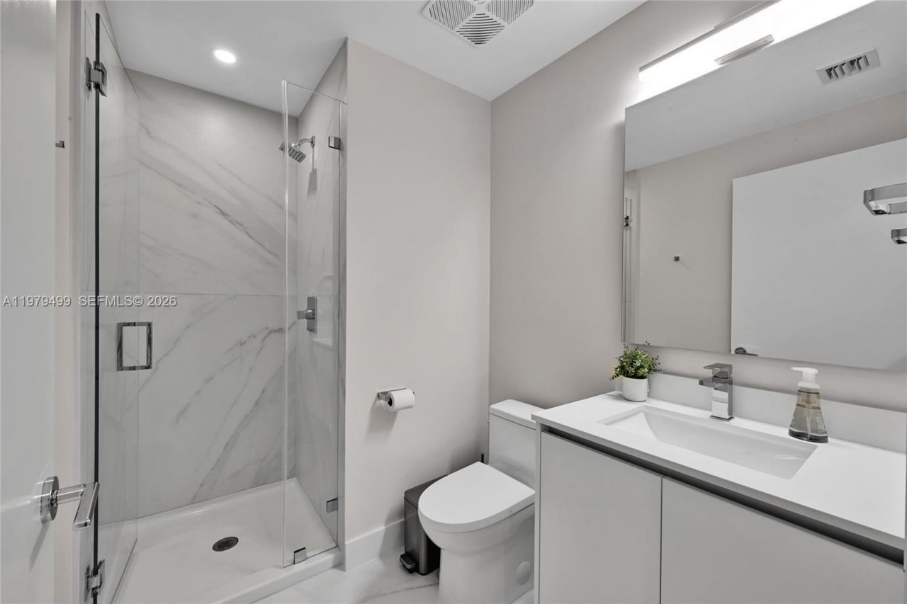 700 NE 24 , Unit 3106, Miami, FL 33137 Photo