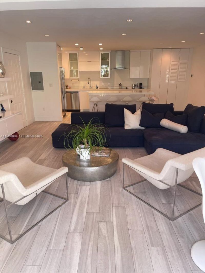 260 Sunrise Dr, Unit H, Key Biscayne, FL 33149 Photo