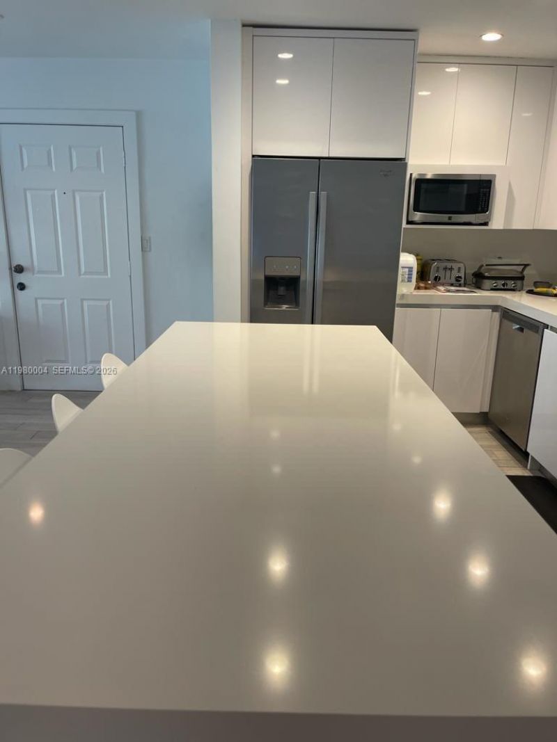 260 Sunrise Dr, Unit H, Key Biscayne, FL 33149 Photo