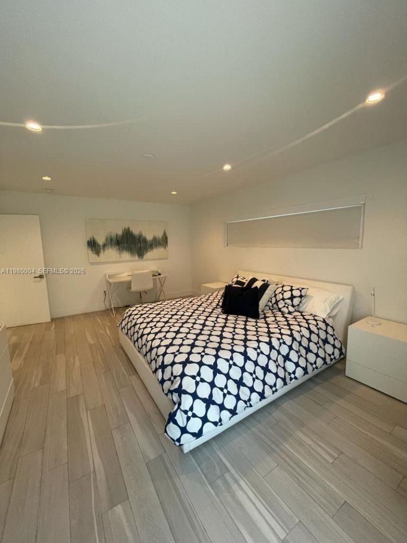 260 Sunrise Dr, Unit H, Key Biscayne, FL 33149 Photo