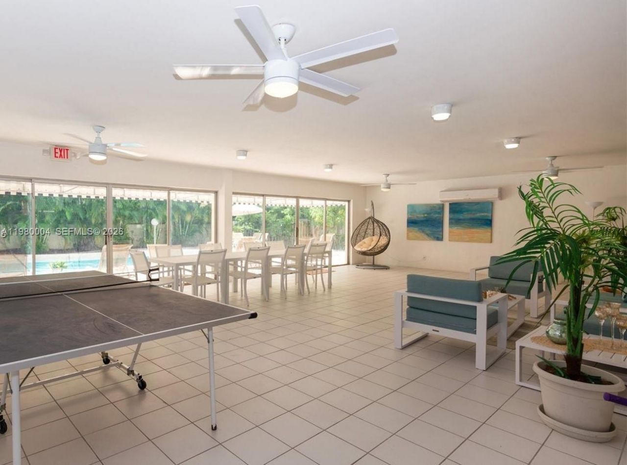 260 Sunrise Dr, Unit H, Key Biscayne, FL 33149 Photo