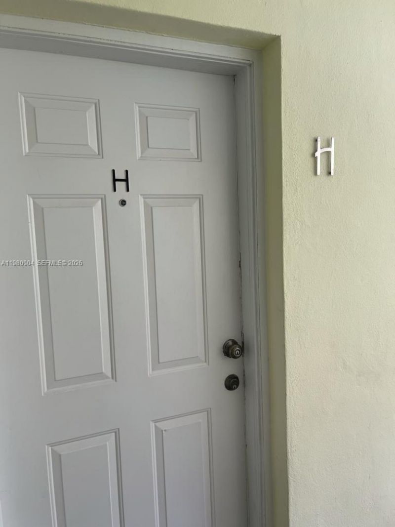 260 Sunrise Dr, Unit H, Key Biscayne, FL 33149 Photo