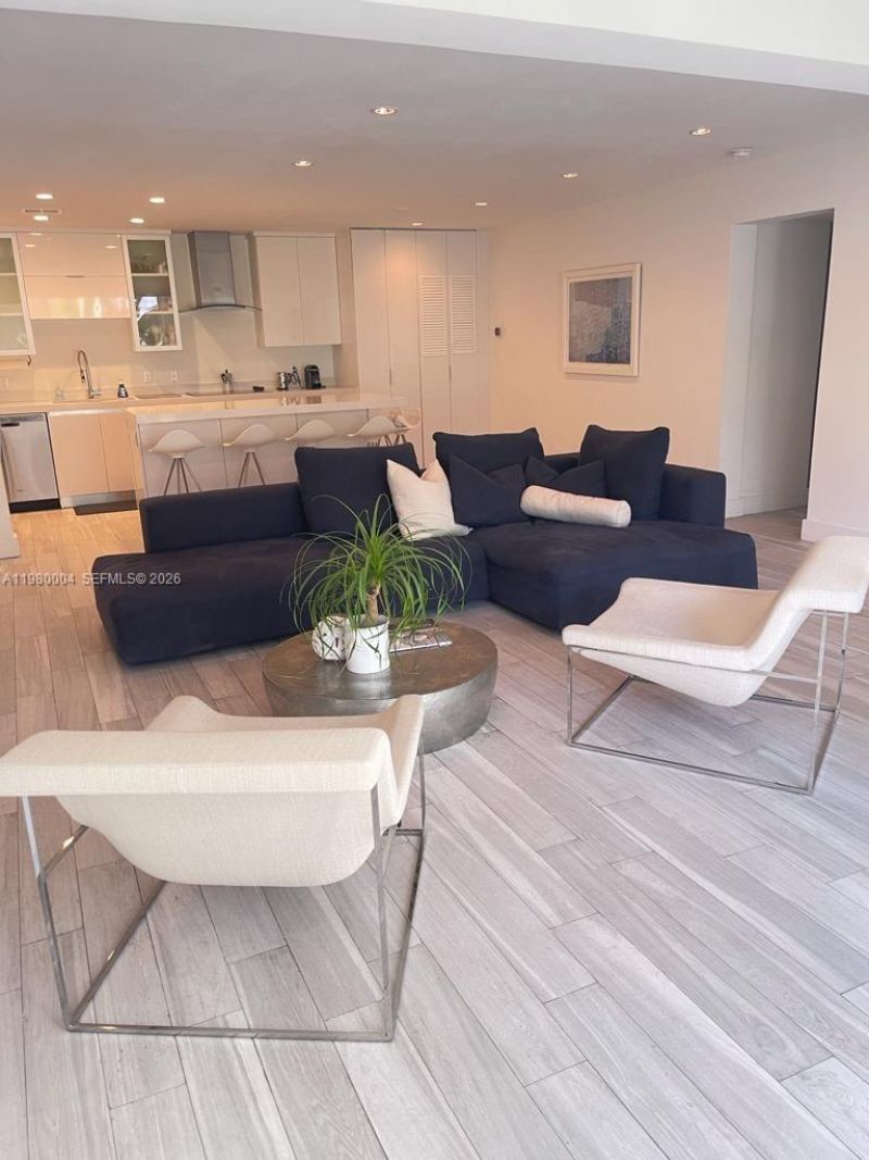 260 Sunrise Dr, Unit H, Key Biscayne, FL 33149 Photo