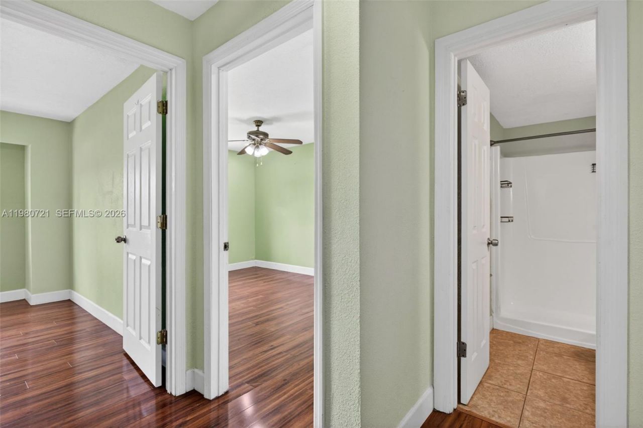 11160 NW 37th St , Sunrise, FL 33351 Photo