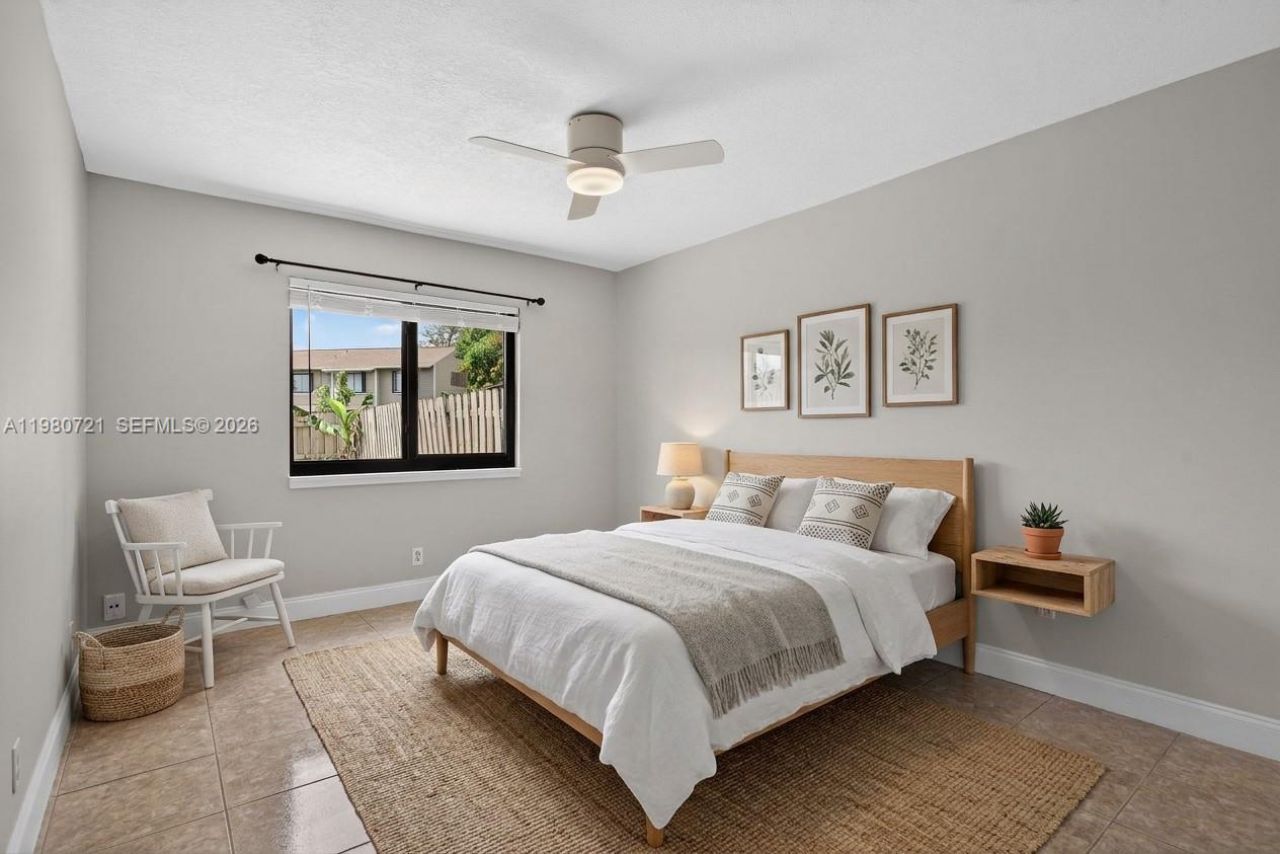 11160 NW 37th St, Sunrise, FL 33351 Photo