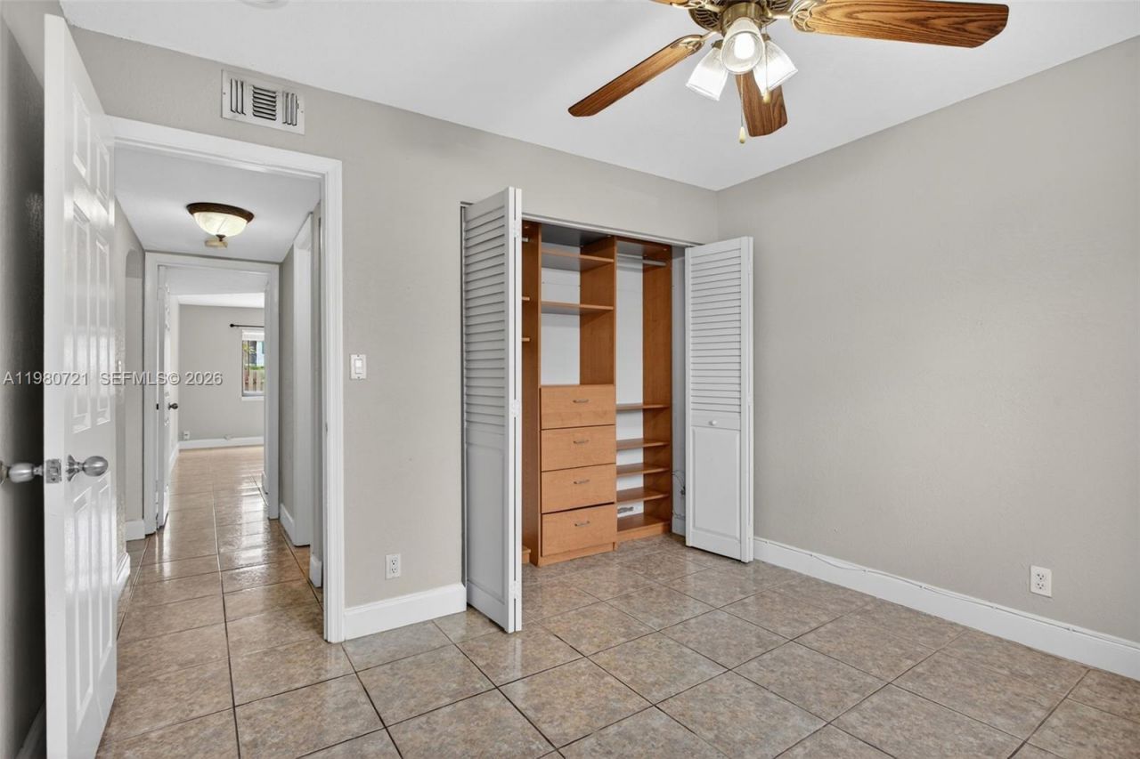 11160 NW 37th St, Sunrise, FL 33351 Photo