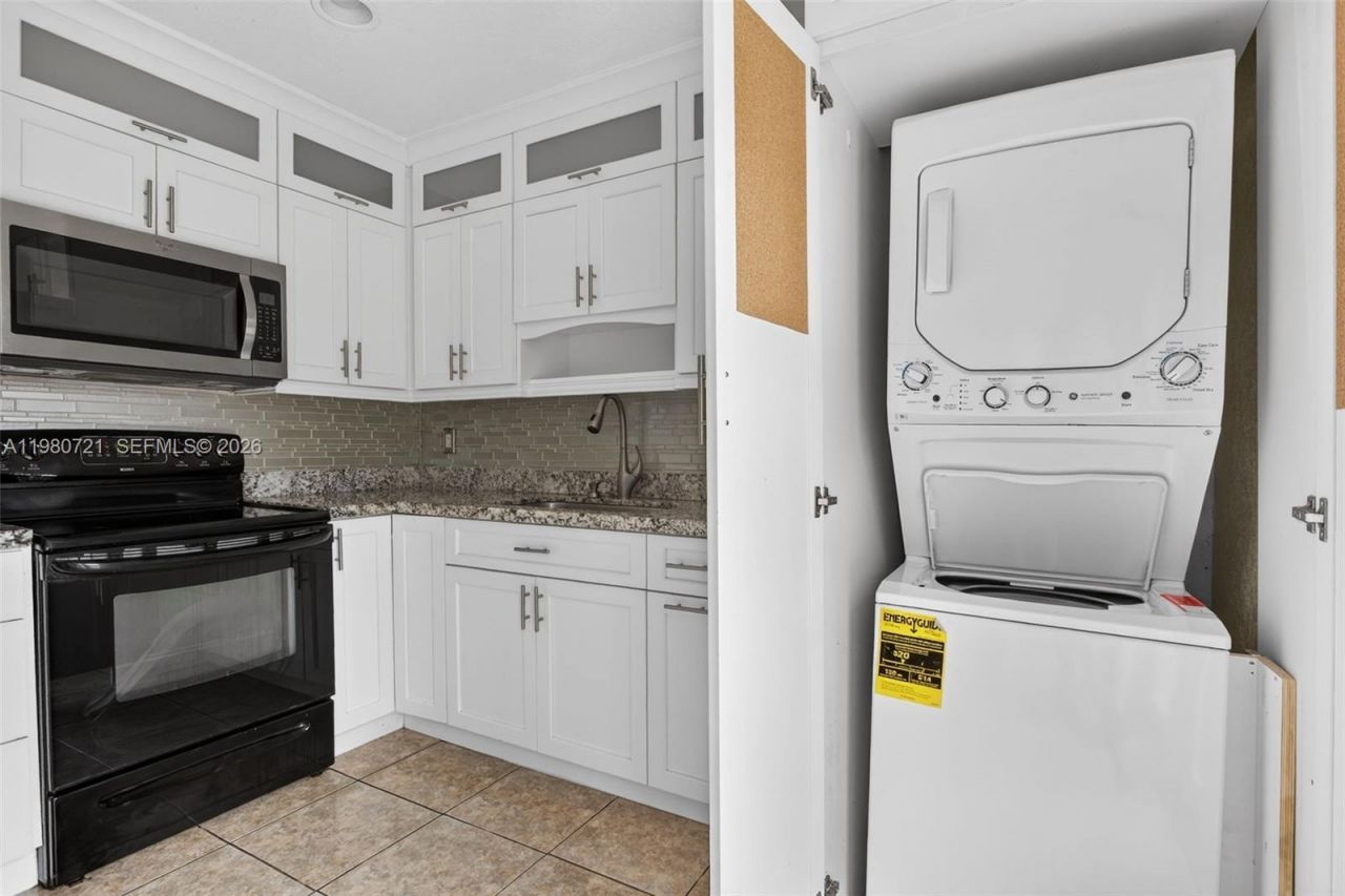 11160 NW 37th St , Sunrise, FL 33351 Photo