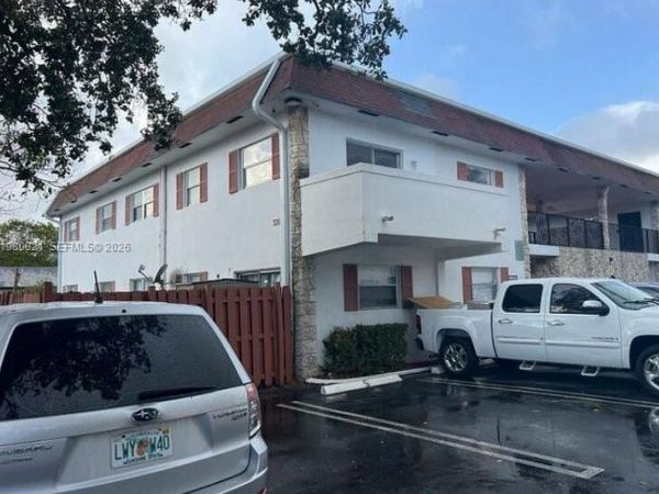 321 SW 1st Ct , Unit K-4, Pompano Beach, FL 33060