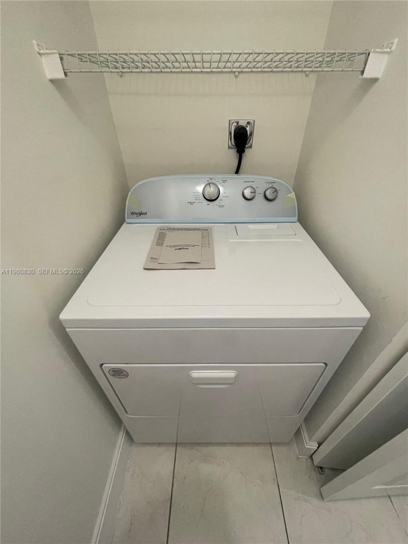 6821 SW 44th St , Unit 301, Miami, FL 33155 Photo