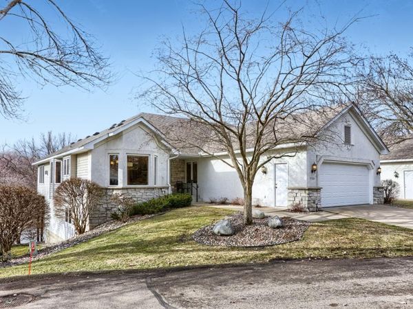 9934 Old Wagon Trail, Eden Prairie, MN 55347
