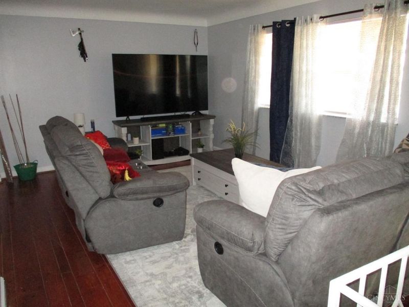 3578 Fieldcrest Drive, Cincinnati, OH 45211 Photo 14