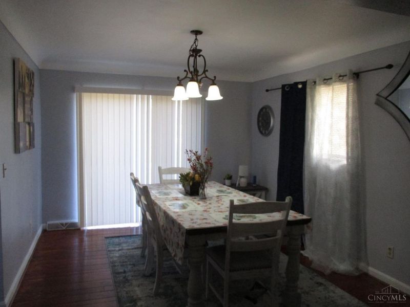 3578 Fieldcrest Drive, Cincinnati, OH 45211 Photo 22