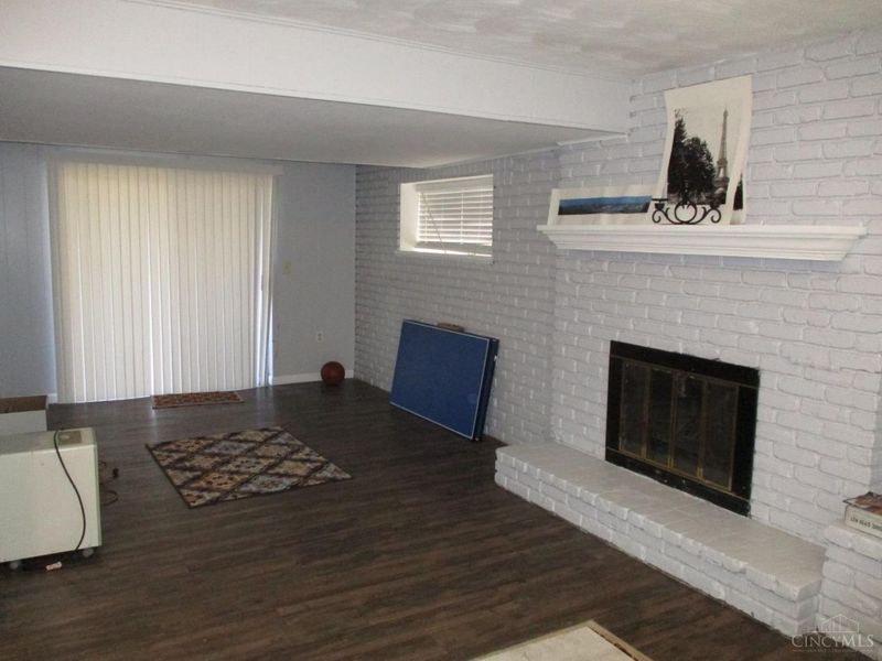 3578 Fieldcrest Drive, Cincinnati, OH 45211 Photo 9