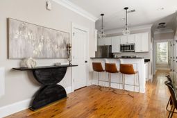 4 Senate Street photo 4