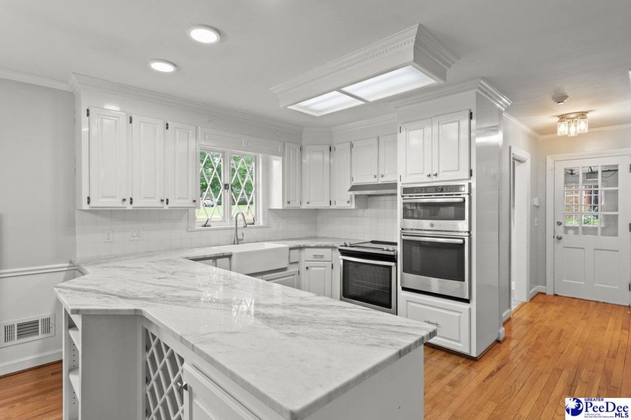 107 Providence Road Photo 12