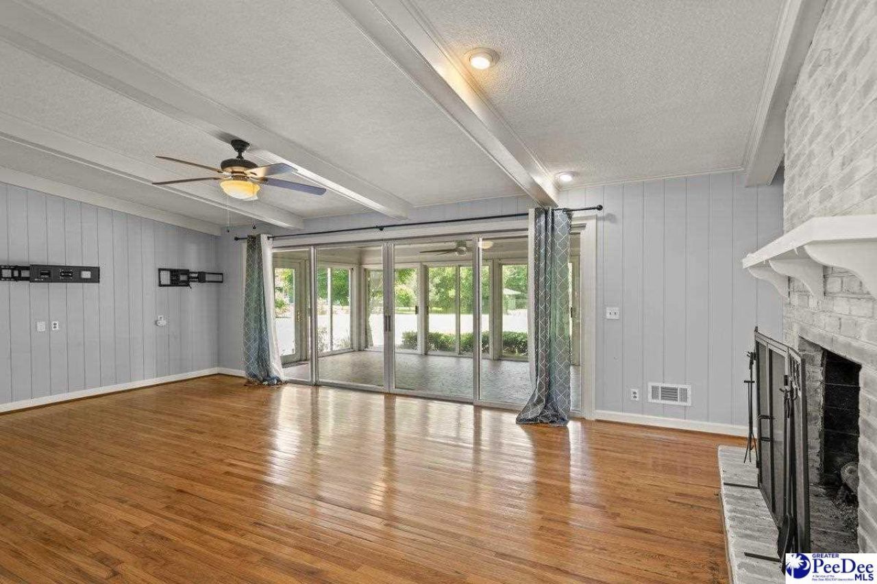 107 Providence Road Photo 16