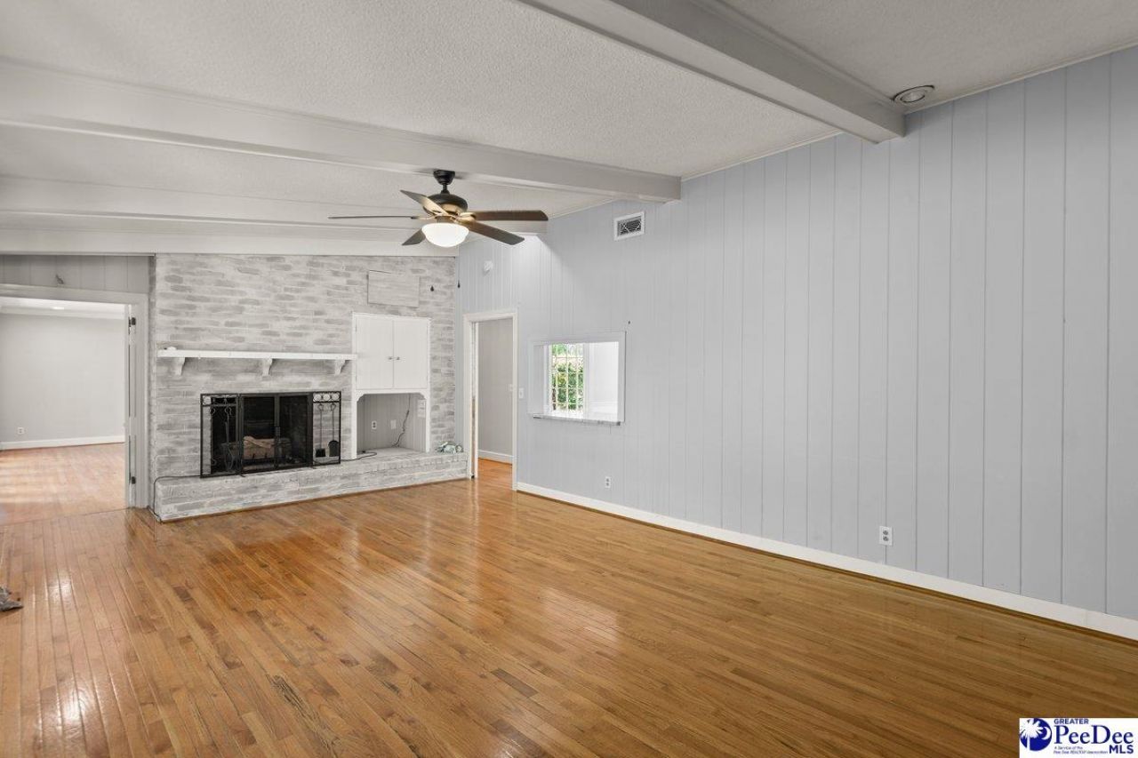 107 Providence Road Photo 17