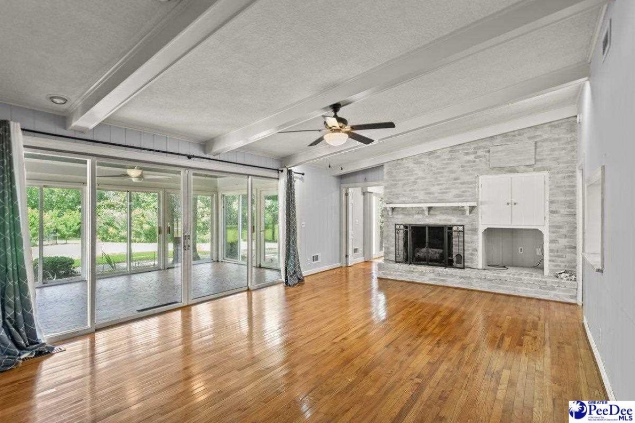 107 Providence Road Photo 18