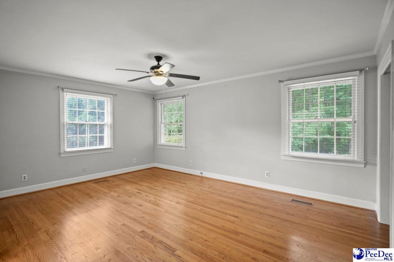 107 Providence Road Photo 26