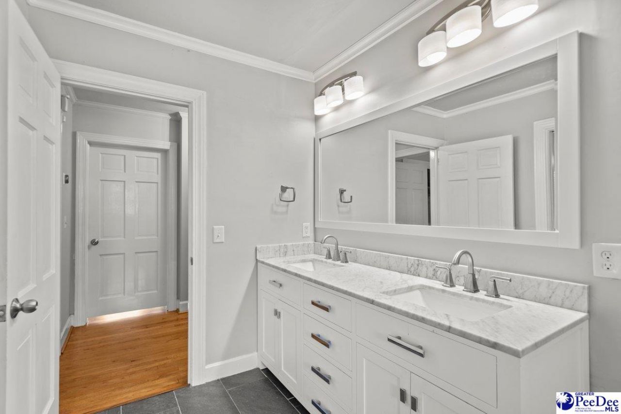 107 Providence Road Photo 29