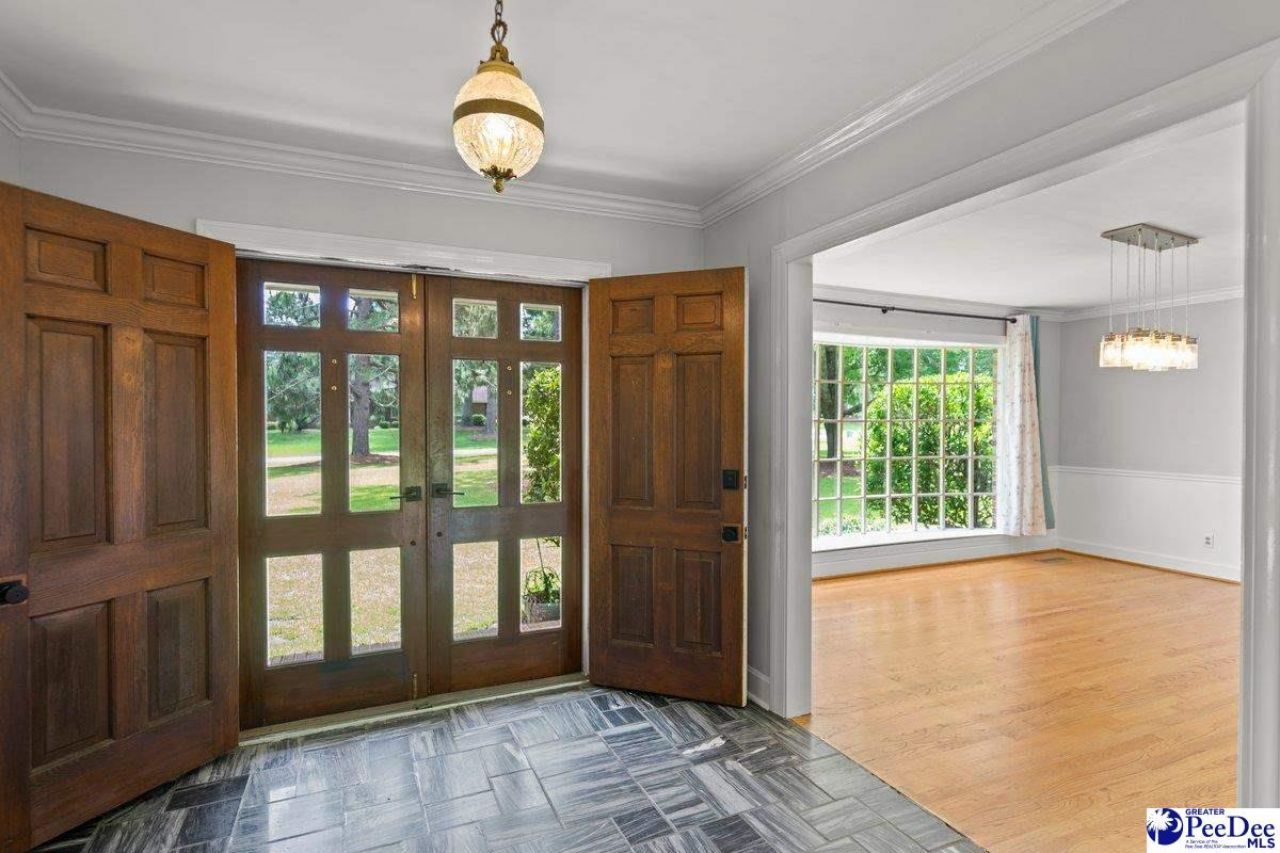 107 Providence Road Photo 7