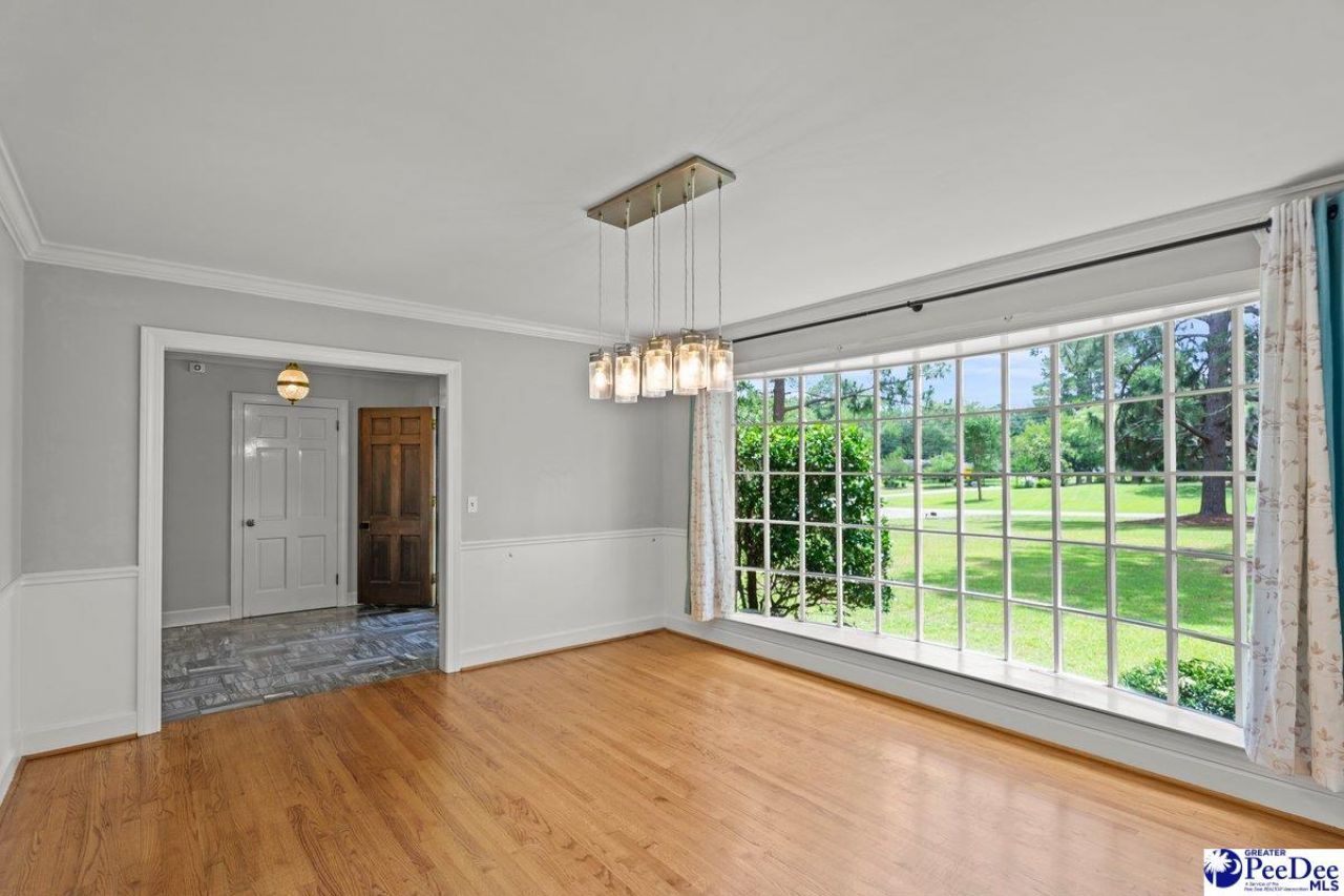 107 Providence Road Photo 9